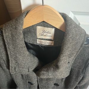 Women’s used coat in good condition coat size large
